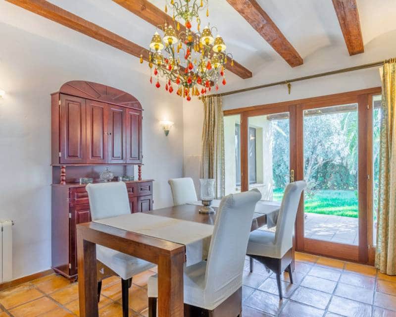 7 makuuhuone Maalaistalo myytävänä paikassa Benissa mukana uima-altaan - 995 000 € (Ref: 7656322)