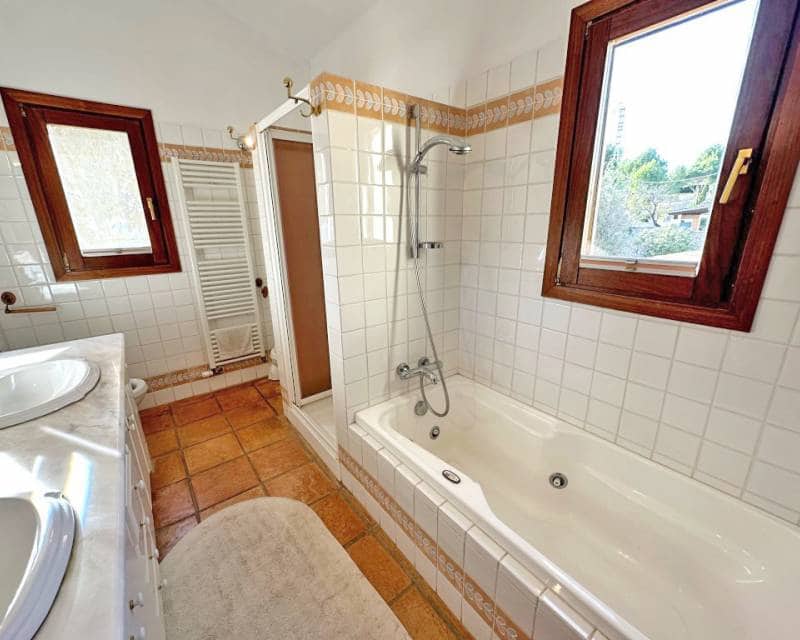 7 makuuhuone Maalaistalo myytävänä paikassa Benissa mukana uima-altaan - 995 000 € (Ref: 7656322)