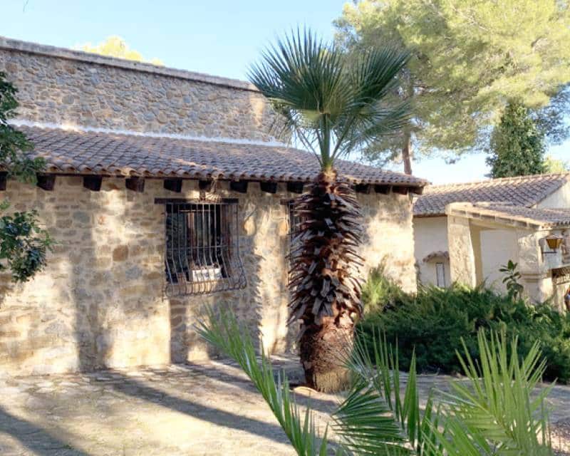 4 soveværelse Finca/Landehus til salg i La Sella med swimmingpool garage - € 699.000 (Ref: 7685399)