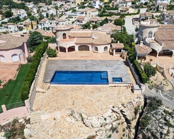 5 Zimmer Villa zu verkaufen in Benitachell / Benitatxell mit Pool - 1.750.000 € (Ref: 7685404)