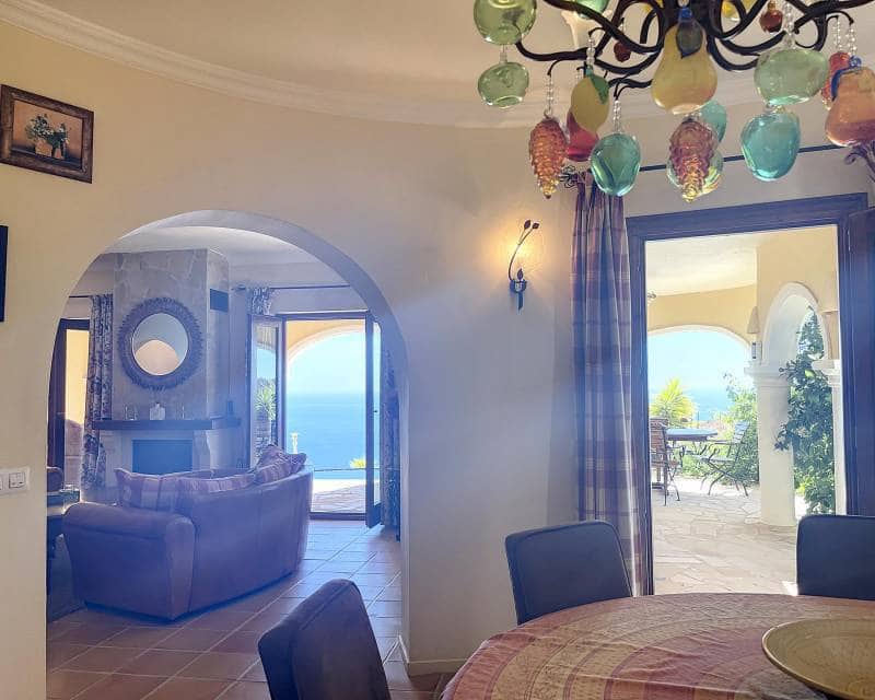 Chalet de 4 habitaciones en Benitachell / Benitatxell en venta con piscina - 1.545.000 € (Ref: 7685415)