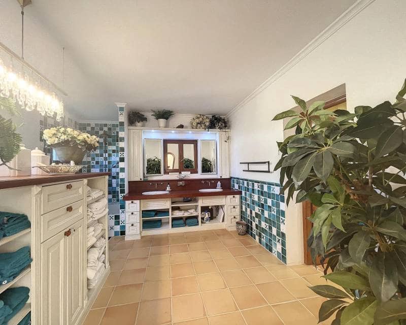 Chalet de 4 habitaciones en Benitachell / Benitatxell en venta con piscina - 1.545.000 € (Ref: 7685415)