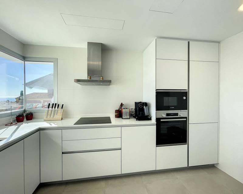 4 bedroom Villa for sale in Benitachell / Benitatxell with pool - € 1,295,000 (Ref: 7685420)