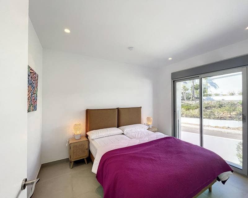 4 bedroom Villa for sale in Benitachell / Benitatxell with pool - € 1,295,000 (Ref: 7685420)