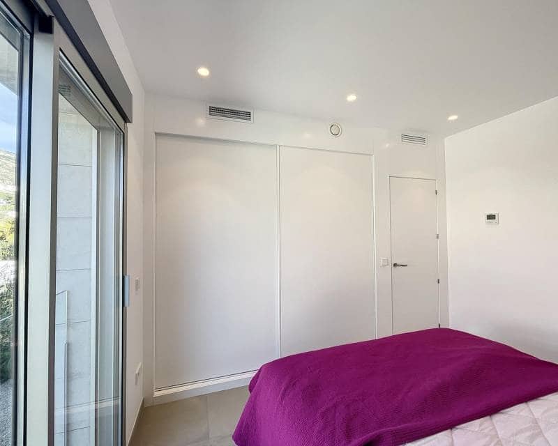 4 bedroom Villa for sale in Benitachell / Benitatxell with pool - € 1,295,000 (Ref: 7685420)