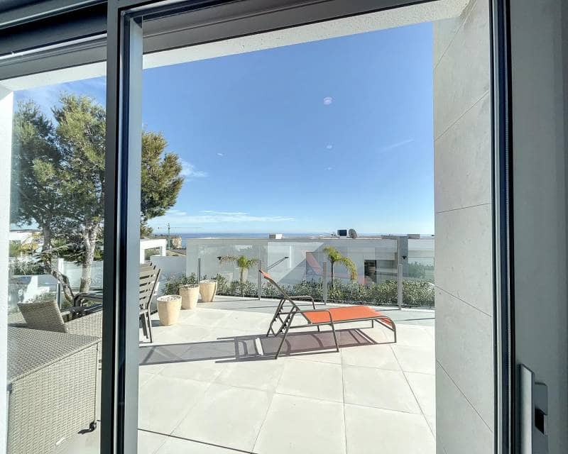 4 bedroom Villa for sale in Benitachell / Benitatxell with pool - € 1,295,000 (Ref: 7685420)