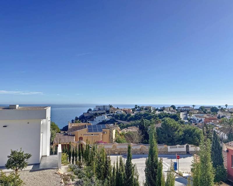 4 bedroom Villa for sale in Benitachell / Benitatxell with pool - € 1,295,000 (Ref: 7685420)