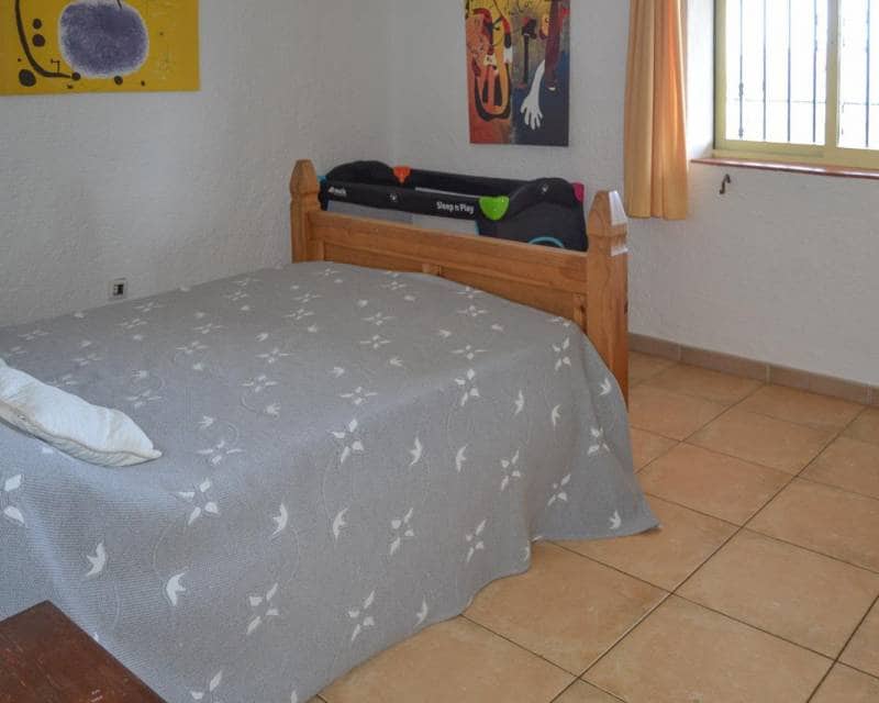 6 makuuhuone Huvila myytävänä paikassa Pedreguer mukana uima-altaan - 510 000 € (Ref: 7694533)