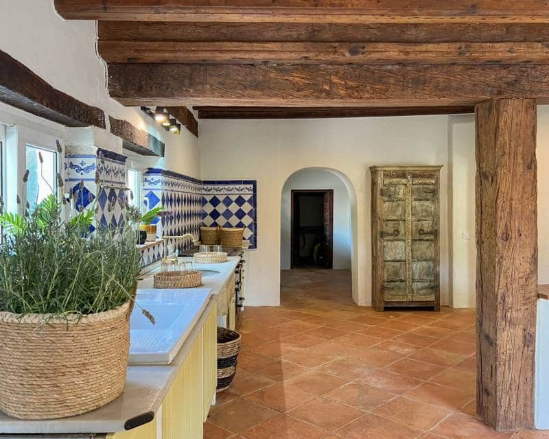 4 bedroom Villa for sale in Benissa with pool - € 1,295,000 (Ref: 7730527)