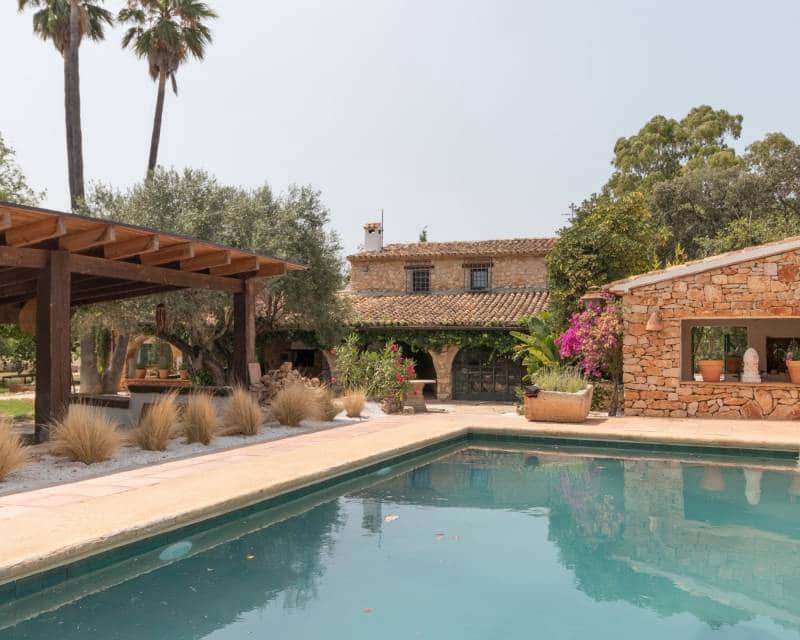4 bedroom Villa for sale in Benissa with pool - € 1,295,000 (Ref: 7730527)