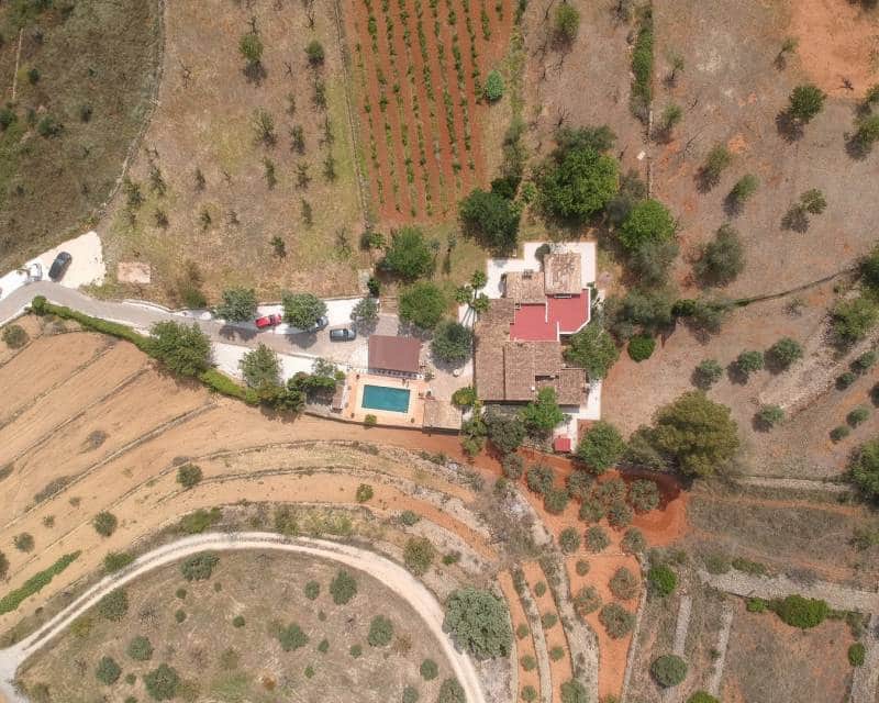 4 bedroom Villa for sale in Benissa with pool - € 1,295,000 (Ref: 7730527)