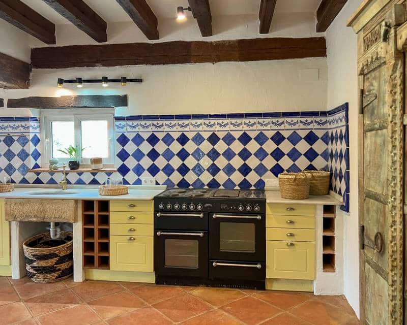 4 bedroom Villa for sale in Benissa with pool - € 1,295,000 (Ref: 7730527)