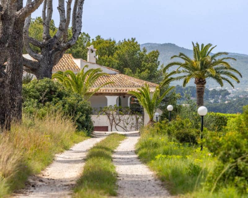 4 bedroom Villa for rent in Javea / Xabia with pool - € 2,500 (Ref: 7784328)