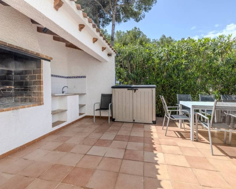 4 bedroom Villa for rent in Javea / Xabia with pool - € 2,500 (Ref: 7784328)