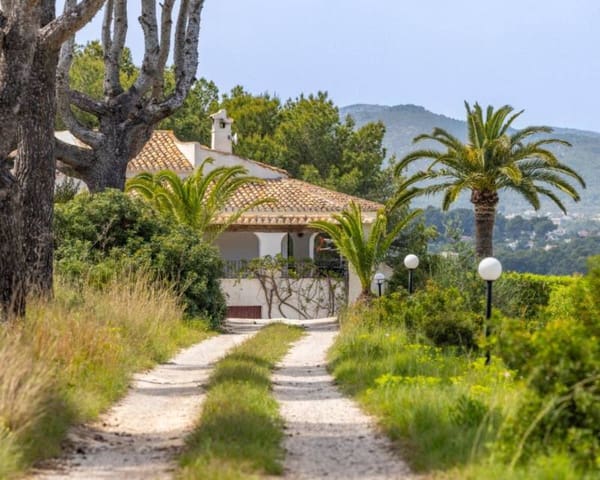 4 soverom Villa til leie i Cap Martí - El Tossalet - Pinomar, Javea / Xàbia med svømmebasseng - € 2 500 (Ref: 7784328)