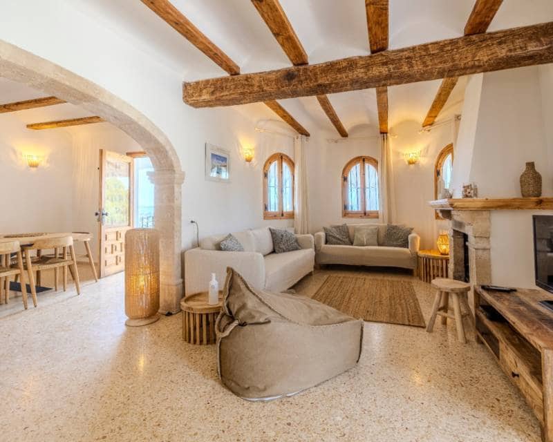 4 bedroom Villa for rent in Javea / Xabia with pool - € 2,500 (Ref: 7784328)