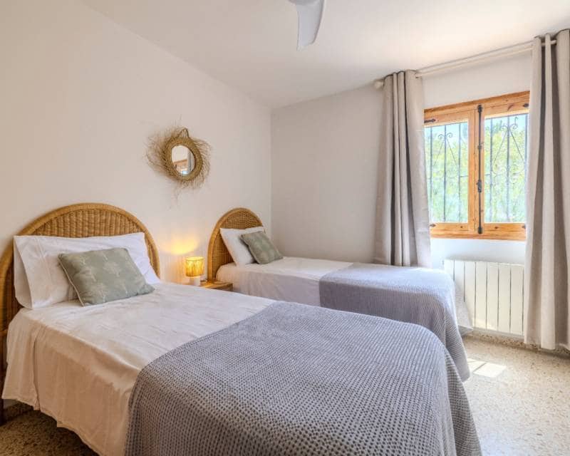4 bedroom Villa for rent in Javea / Xabia with pool - € 2,500 (Ref: 7784328)