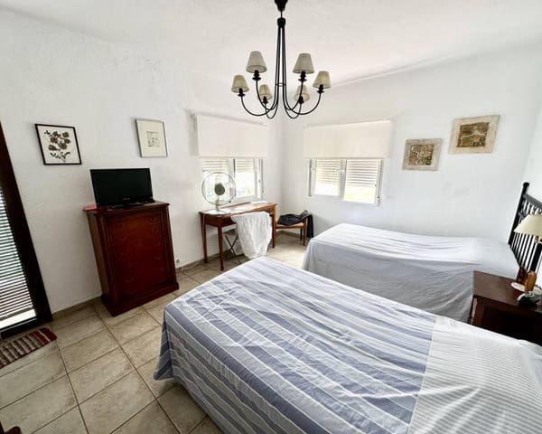 6 bedroom Townhouse for sale in Puerto, Javea / Xàbia - € 1,950,000 (Ref: 7791648)