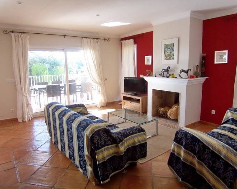 Chalet de 4 habitaciones en Moraira en venta con piscina - 965.000 € (Ref: 7844049)