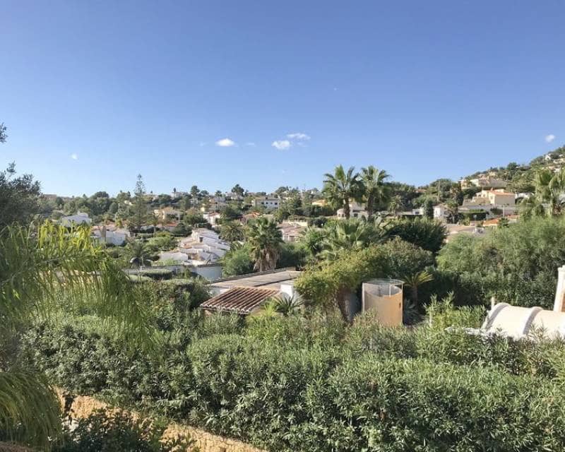 Chalet de 4 habitaciones en Moraira en venta con piscina - 965.000 € (Ref: 7844049)