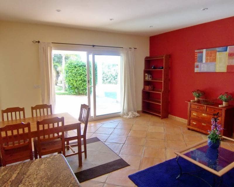 Chalet de 4 habitaciones en Moraira en venta con piscina - 965.000 € (Ref: 7844049)