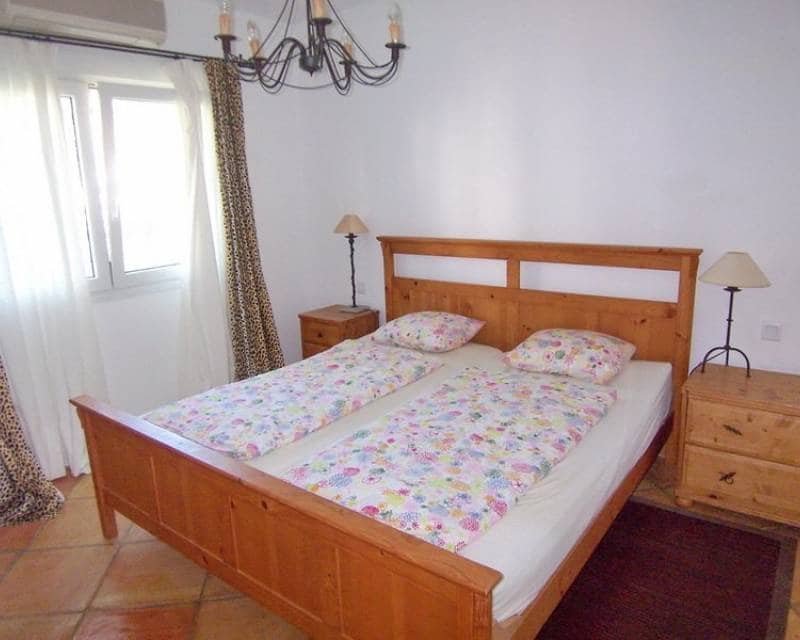 Chalet de 4 habitaciones en Moraira en venta con piscina - 965.000 € (Ref: 7844049)