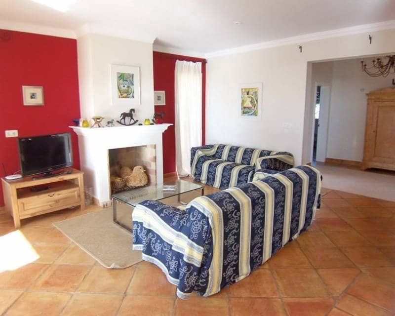 Chalet de 4 habitaciones en Moraira en venta con piscina - 965.000 € (Ref: 7844049)