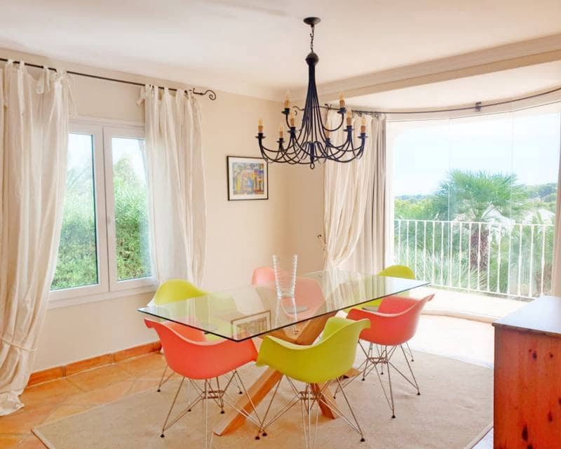 Chalet de 4 habitaciones en Moraira en venta con piscina - 965.000 € (Ref: 7844049)