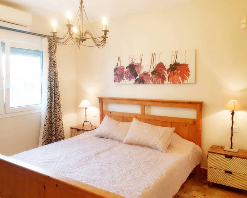 Chalet de 4 habitaciones en Moraira en venta con piscina - 965.000 € (Ref: 7844049)
