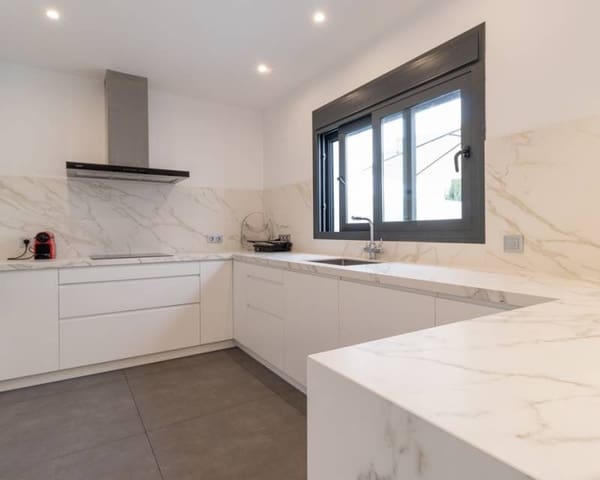 3 chambre Villa/Maison à vendre à Moraira, Teulada-Moraira avec piscine - 995 000 € (Ref: 8086112)