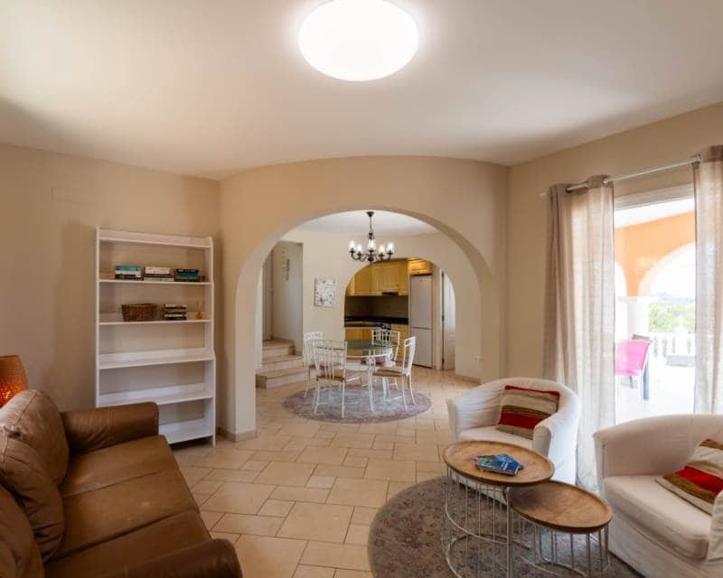 3 bedroom Villa for sale in Javea / Xabia with pool - € 595,000 (Ref: 8102172)