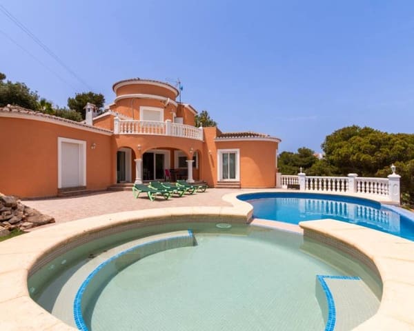 3 bedroom Villa for sale in La Granadella  - Costa Nova, Javea / Xàbia with pool - € 595,000 (Ref: 8102172)