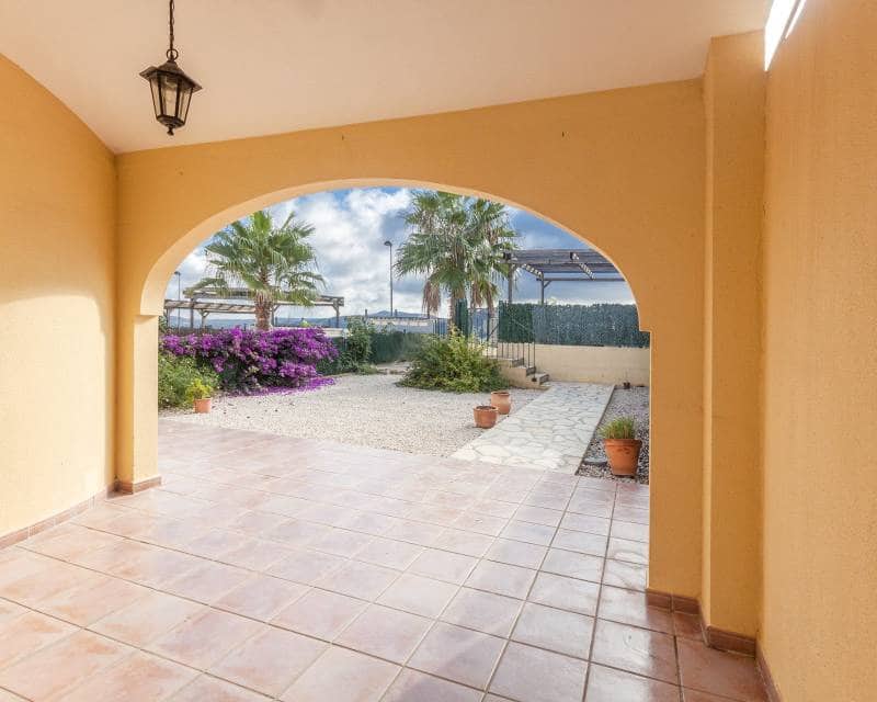 3 soveværelse Villa til leje i Gata de Gorgos med swimmingpool - € 1.250 (Ref: 8118668)