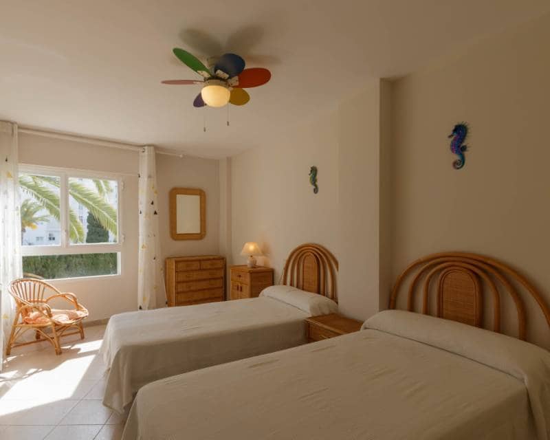 3 sypialnia Apartament do wynajęcia w Arenal z basenem - 999 € (Ref: 8200385)