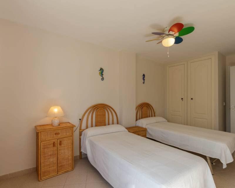 3 sypialnia Apartament do wynajęcia w Arenal z basenem - 999 € (Ref: 8200385)