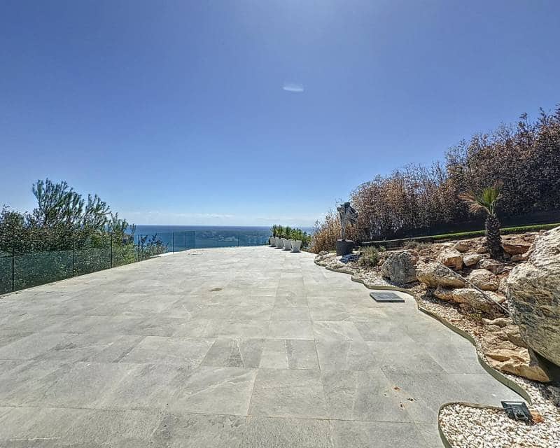 3 bedroom Villa for sale in Benitachell / Benitatxell with pool - € 1,200,000 (Ref: 8332393)