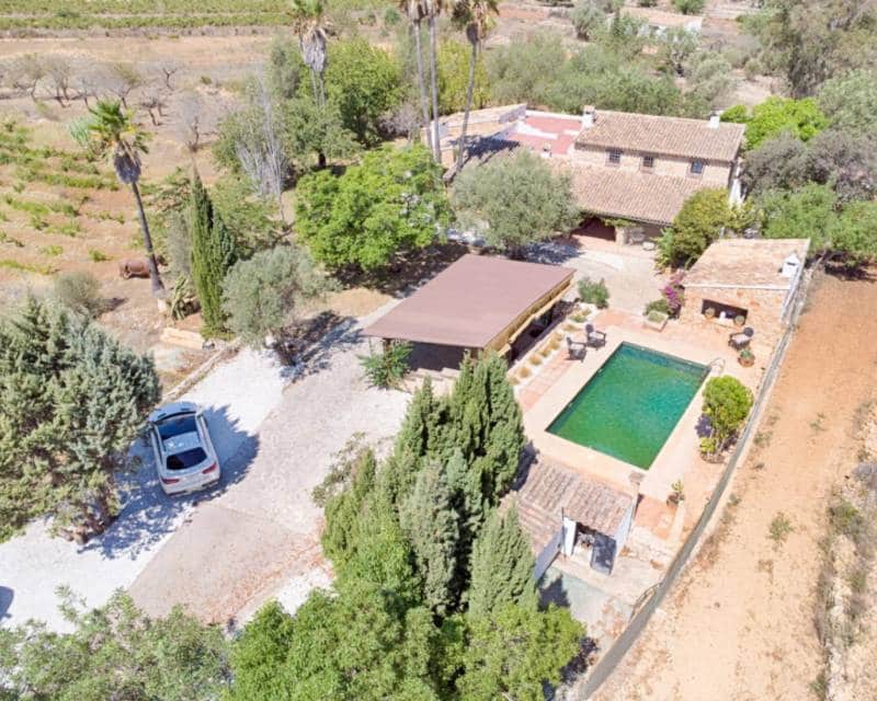 4 soveværelse Finca/Landehus til salg i Jalon / Xalo med swimmingpool - € 1.295.000 (Ref: 8504722)