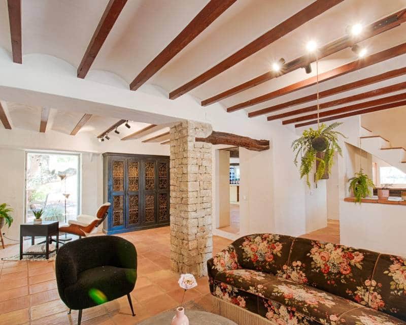 4 soveværelse Finca/Landehus til salg i Jalon / Xalo med swimmingpool - € 1.295.000 (Ref: 8504722)