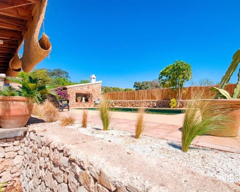 4 soveværelse Finca/Landehus til salg i Jalon / Xalo med swimmingpool - € 1.295.000 (Ref: 8504722)