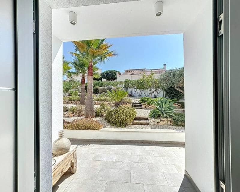 4 slaapkamer Villa te koop in Benitachell / Benitatxell met zwembad - € 990.000 (Ref: 8504732)