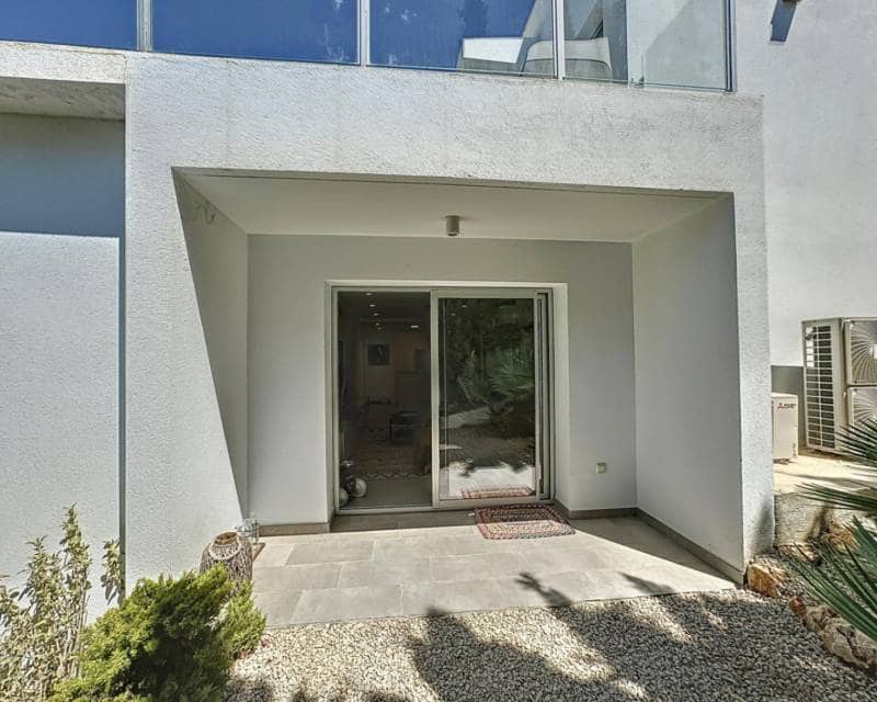 4 slaapkamer Villa te koop in Benitachell / Benitatxell met zwembad - € 990.000 (Ref: 8504732)