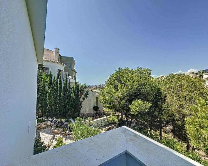 4 slaapkamer Villa te koop in Benitachell / Benitatxell met zwembad - € 990.000 (Ref: 8504732)