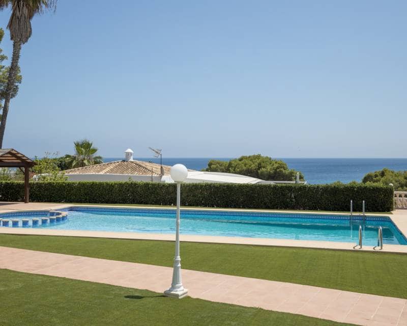 2 slaapkamer Appartement te koop in Moraira met zwembad garage - € 741.000 (Ref: 8560260)