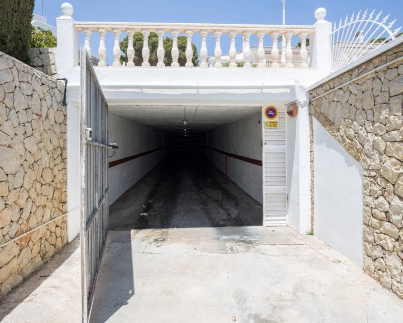 2 slaapkamer Appartement te koop in Moraira met zwembad garage - € 741.000 (Ref: 8560260)