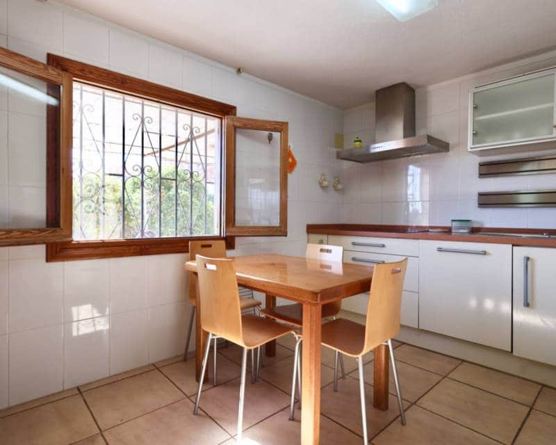 8 chambre Villa/Maison à vendre à Javea / Xabia avec piscine - 930 000 € (Ref: 8571281)