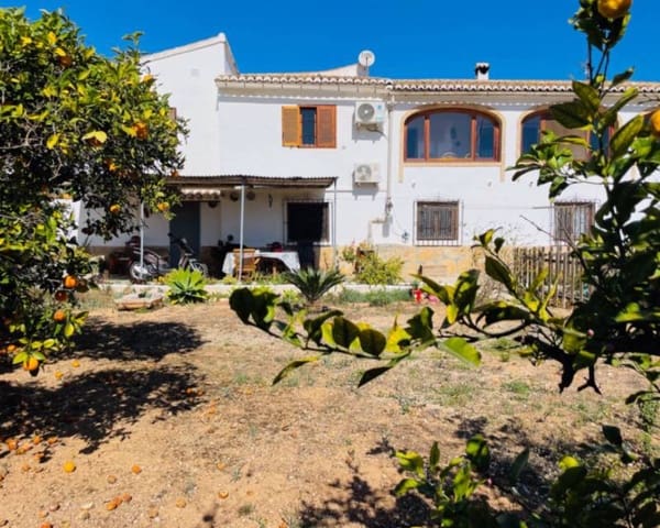 8 soveværelse Villa til salg i Javea / Xàbia med swimmingpool - € 930.000 (Ref: 8571281)