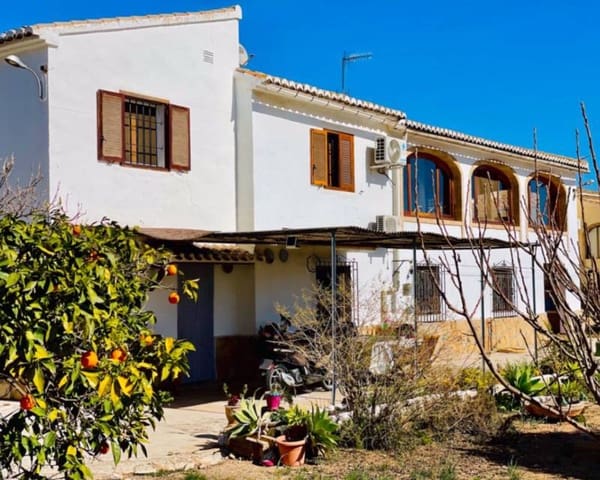 8 soveværelse Villa til salg i Javea / Xàbia med swimmingpool - € 930.000 (Ref: 8571281)