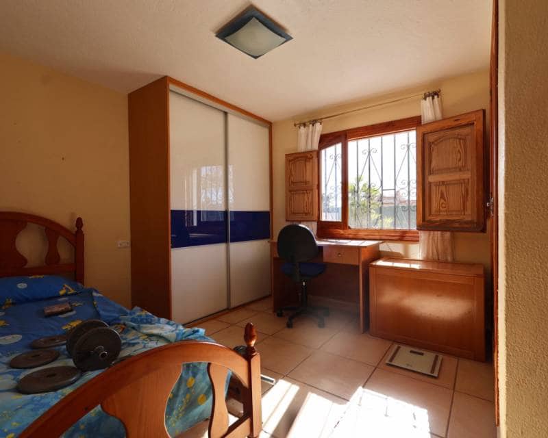 8 chambre Villa/Maison à vendre à Javea / Xabia avec piscine - 930 000 € (Ref: 8571281)