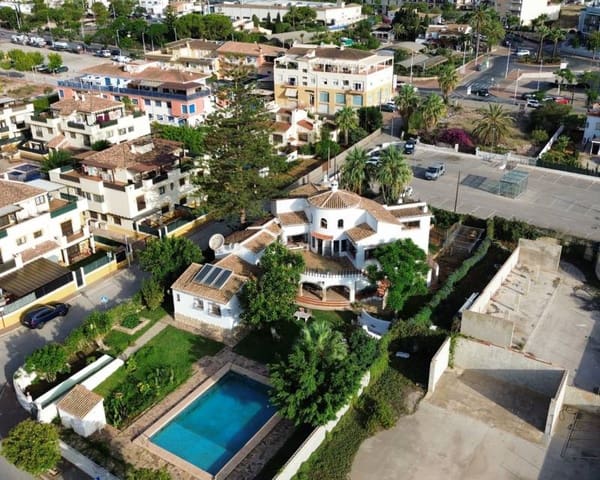 7 bedroom Villa for sale in Javea / Xàbia with pool - € 850,000 (Ref: 8571283)