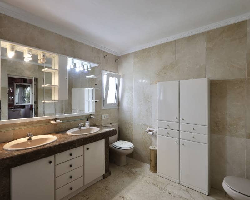 7 bedroom Villa for sale in Javea / Xabia with pool - € 850,000 (Ref: 8571283)